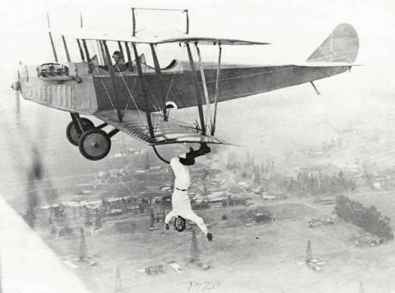 Aviation stunt for newsreel cameras